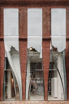 Transparent Facade